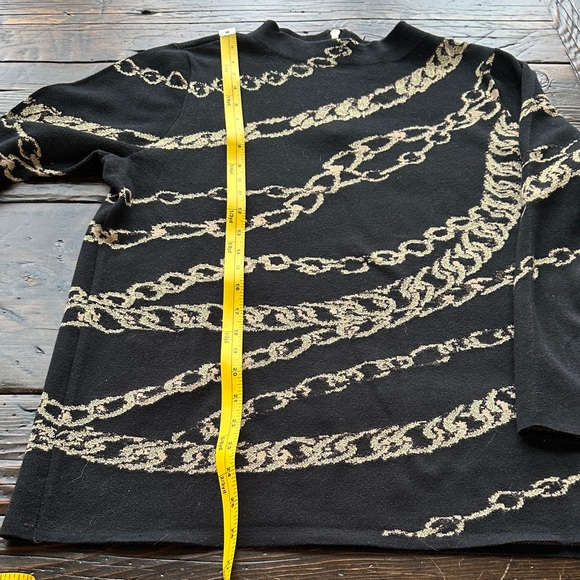 Chico's Black and Tan Chain Design Sweater Size L - Picture 7 of 8